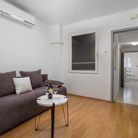Main View Apartment Rijeka Luaran gambar